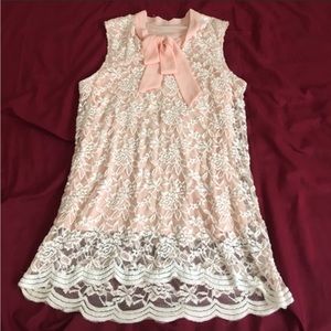 Sleeveless Pink blouse